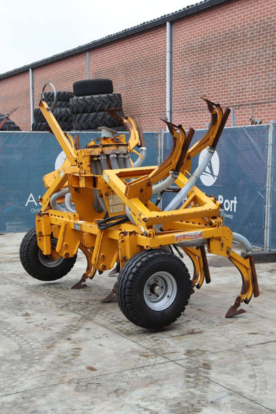Joskin 4400/11SH - Cultivator: picture 4 Joskin 4400/11SH - Cultivator: picture 4