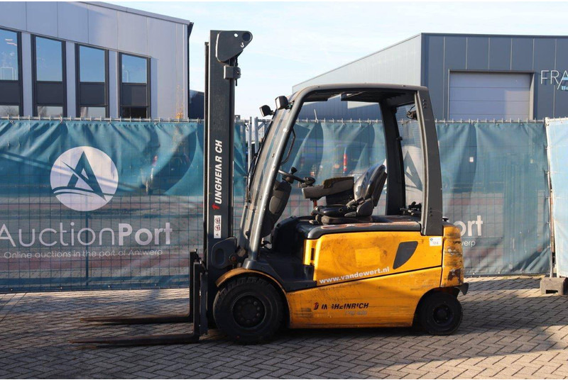 Jungheinrich EFG 430 - Electric forklift: picture 1 Jungheinrich EFG 430 - Electric forklift: picture 1