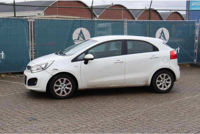 Kia New Rio - Sedan: picture 1 Kia New Rio - Sedan: picture 1