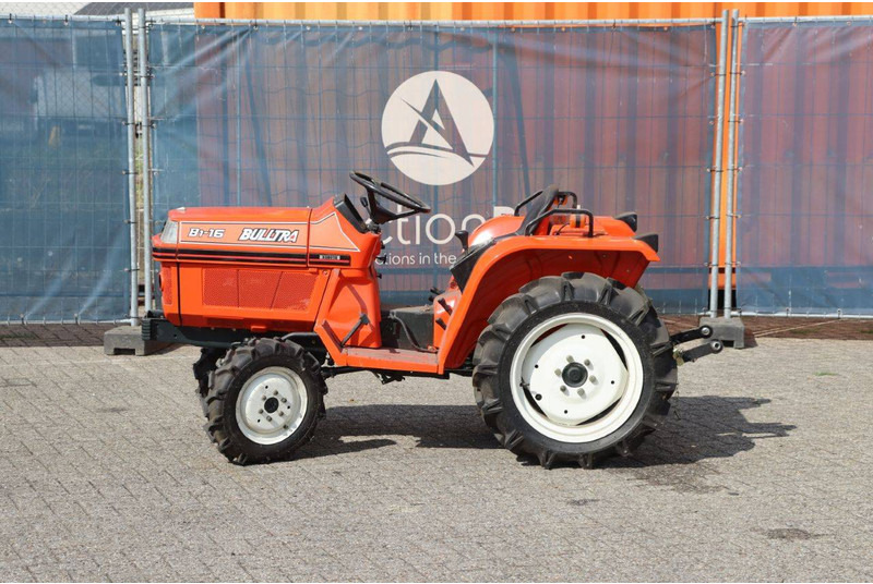 Kubota B1-16 Bulltra - Farm tractor: picture 2 Kubota B1-16 Bulltra - Farm tractor: picture 2