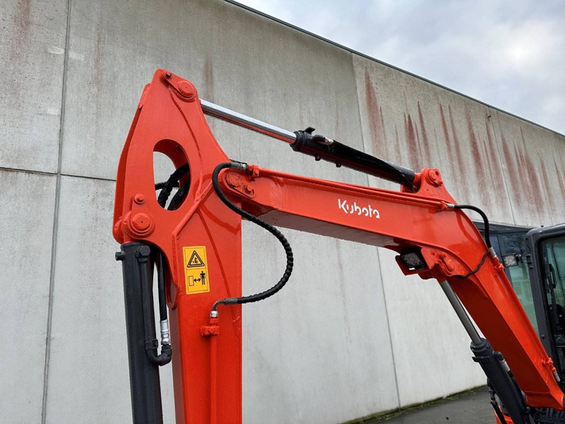 Crawler excavator Kubota KX163-5: picture 9