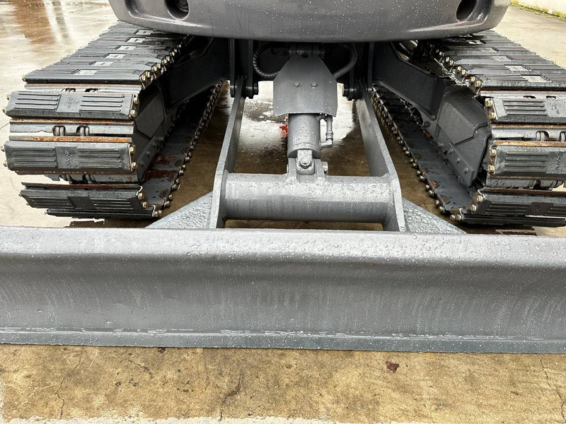 Crawler excavator Kubota KX163-5: picture 18