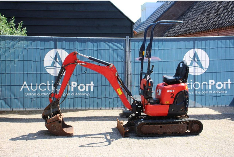 Kubota U10-3 - Mini excavator: picture 1 Kubota U10-3 - Mini excavator: picture 1