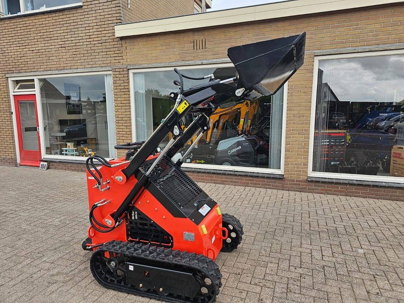 LRT460 - Crawler loader: picture 2 LRT460 - Crawler loader: picture 2