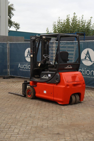 Linde E16-02 - Electric forklift: picture 4 Linde E16-02 - Electric forklift: picture 4