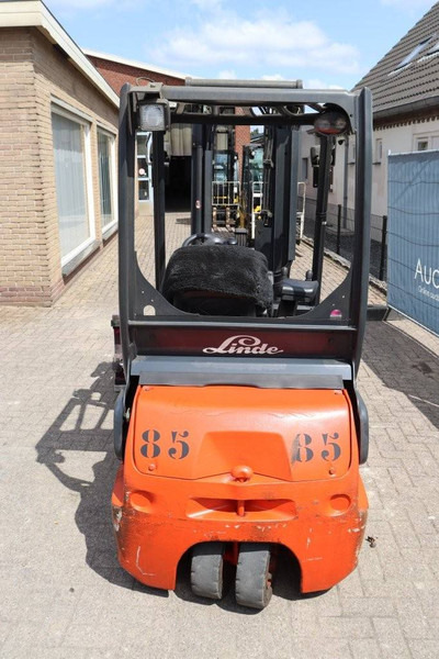 Linde E18C-02 - Electric forklift: picture 5 Linde E18C-02 - Electric forklift: picture 5