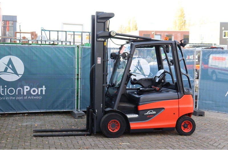 Linde E20-01 - Electric forklift: picture 1 Linde E20-01 - Electric forklift: picture 1