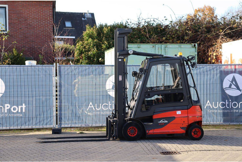 Linde E25-01 - Electric forklift: picture 1 Linde E25-01 - Electric forklift: picture 1