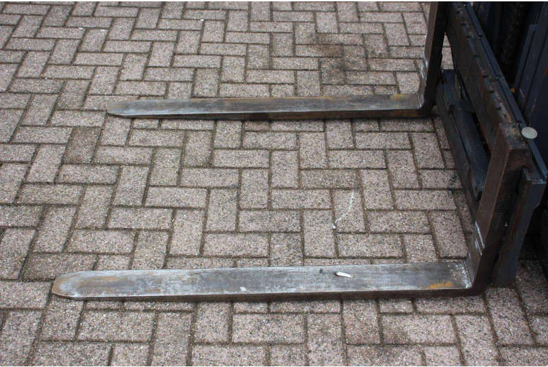 Electric forklift Linde E25-01: picture 12