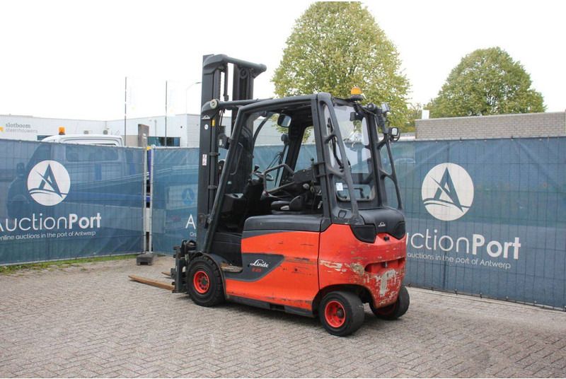 Linde E25HL-01/600 - Electric forklift: picture 3 Linde E25HL-01/600 - Electric forklift: picture 3