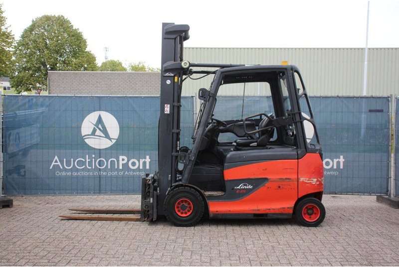 Linde E25HL-01/600 - Electric forklift: picture 2 Linde E25HL-01/600 - Electric forklift: picture 2