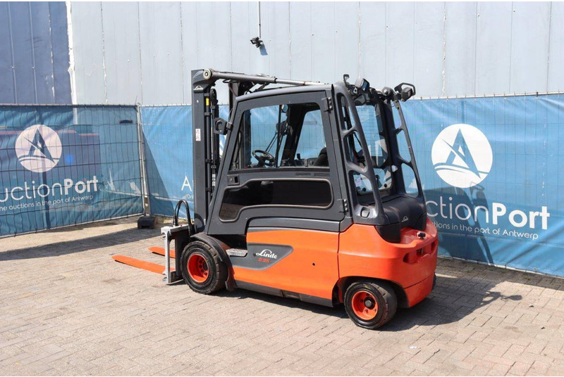 Linde E35L-01 - Electric forklift: picture 3 Linde E35L-01 - Electric forklift: picture 3