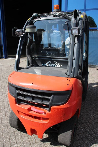 Linde H25D-02 - Diesel forklift: picture 5 Linde H25D-02 - Diesel forklift: picture 5