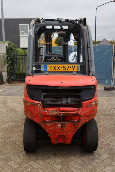 Linde H30D-02 - Diesel forklift: picture 5 Linde H30D-02 - Diesel forklift: picture 5