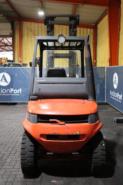 Linde H40D-04 - Diesel forklift: picture 5 Linde H40D-04 - Diesel forklift: picture 5