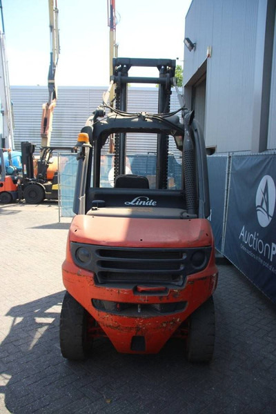Linde H40D - Diesel forklift: picture 4 Linde H40D - Diesel forklift: picture 4
