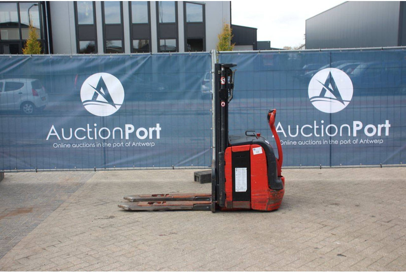 Linde L14 - Stacker: picture 2 Linde L14 - Stacker: picture 2
