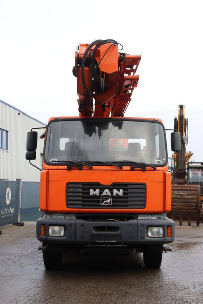 Crane truck MAN 26.364 6x4: picture 6 Crane truck MAN 26.364 6x4: picture 6