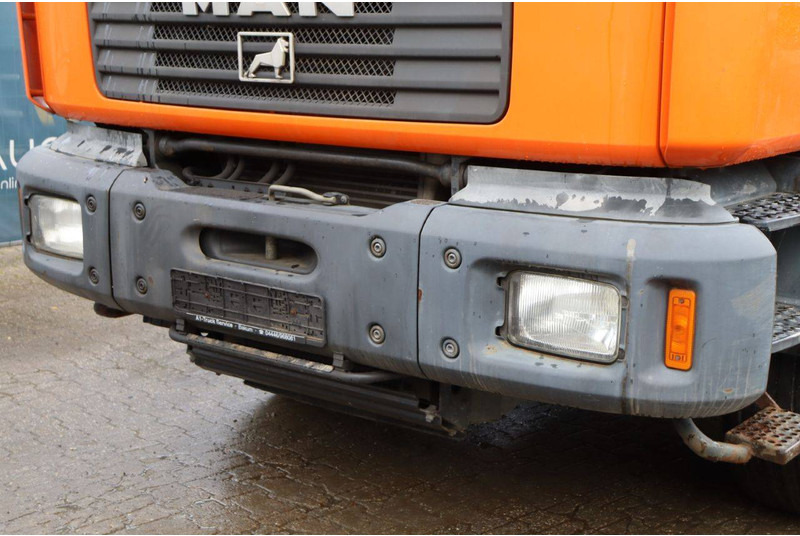 Crane truck MAN 26.364 6x4: picture 8 Crane truck MAN 26.364 6x4: picture 8