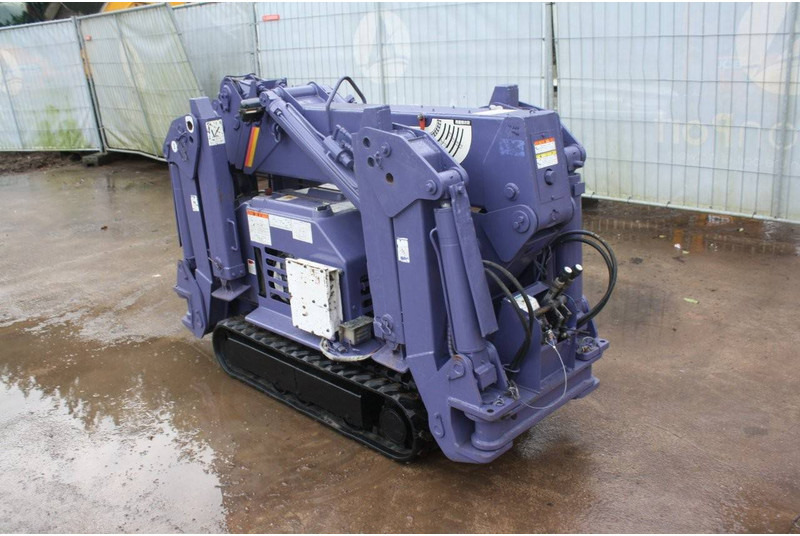 Maeda MC-205 - Crawler crane: picture 2 Maeda MC-205 - Crawler crane: picture 2