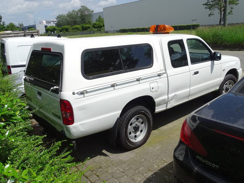 Mazda B-Series (V) Dual Cab _ 2500 4WD - Car: picture 3 Mazda B-Series (V) Dual Cab _ 2500 4WD - Car: picture 3