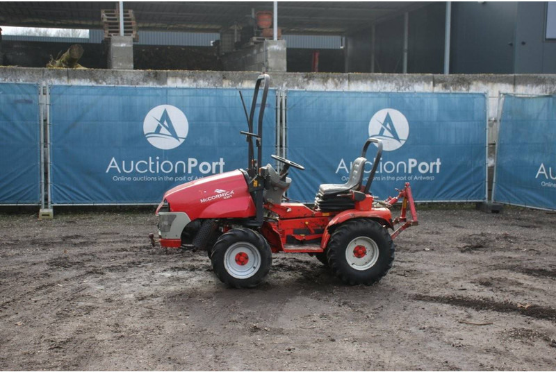 Mc Cormick GM G30R - Farm tractor: picture 1 Mc Cormick GM G30R - Farm tractor: picture 1