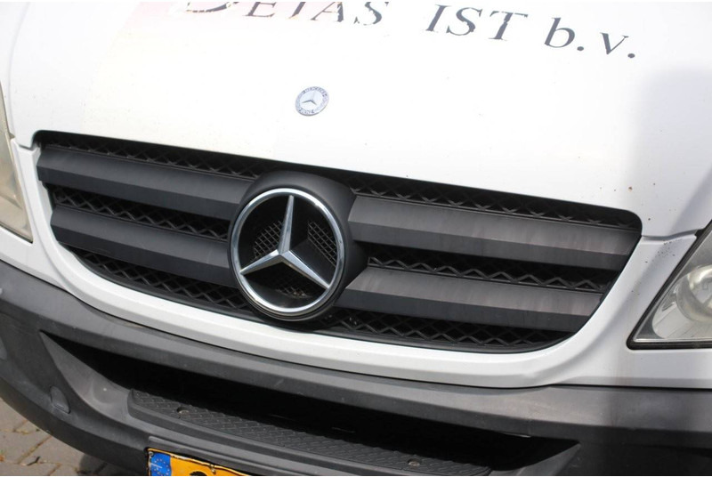 Panel van Mercedes-Benz 906 Ka 35 Sprinter 311cdi: picture 10