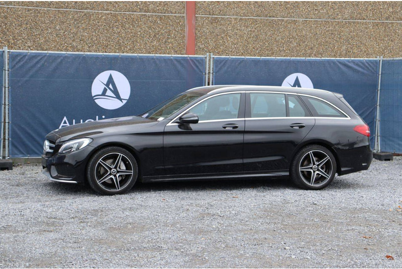 Mercedes-Benz C-Klasse 180 D - Sedan: picture 1 Mercedes-Benz C-Klasse 180 D - Sedan: picture 1