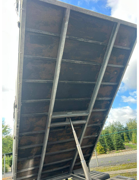 Mercedes-Benz Sprinter (I - update) CDI - Tipper van: picture 3 Mercedes-Benz Sprinter (I - update) CDI - Tipper van: picture 3