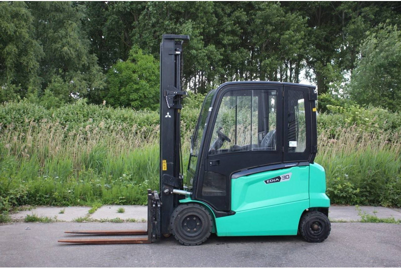 Mitsubishi FB30N - Electric forklift: picture 1 Mitsubishi FB30N - Electric forklift: picture 1