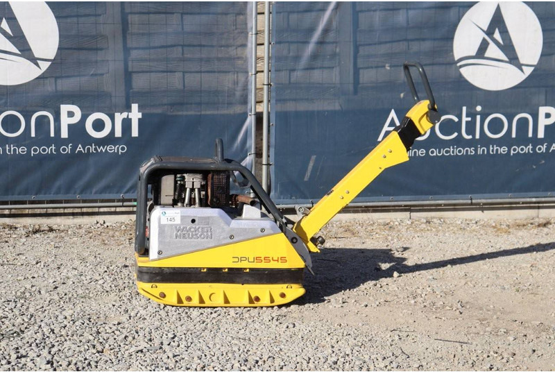 Neuson DPU 5545 - Vibratory plate: picture 1 Neuson DPU 5545 - Vibratory plate: picture 1