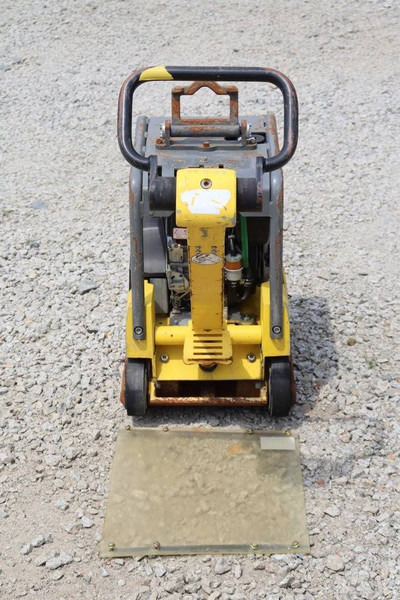 Neuson DPU3050 - Vibratory plate: picture 5 Neuson DPU3050 - Vibratory plate: picture 5