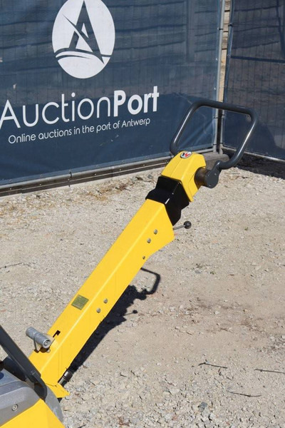 Vibratory plate Neuson DPU4545: picture 11