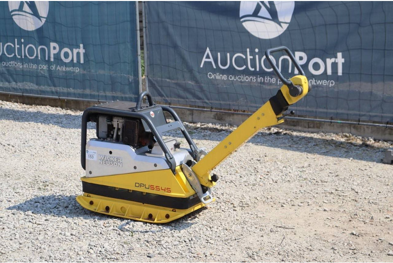 Neuson DPU5545 - Vibratory plate: picture 3 Neuson DPU5545 - Vibratory plate: picture 3