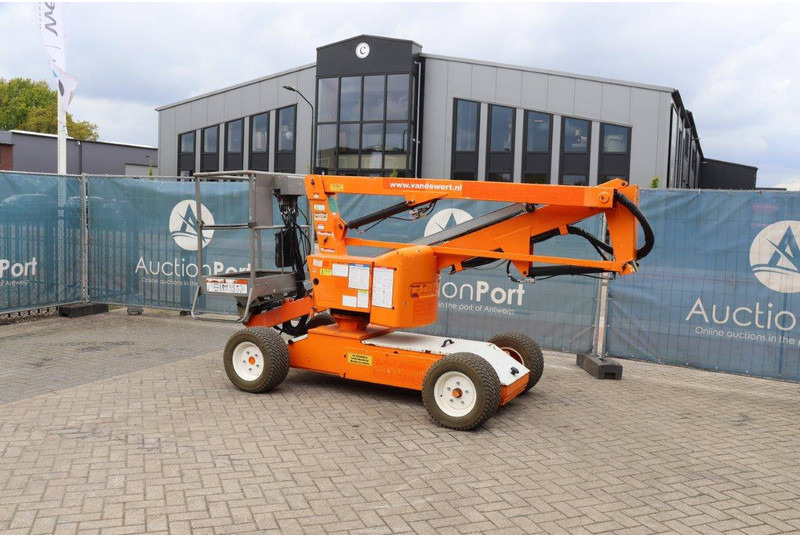 Nifty HR12 NE - Articulated boom: picture 3 Nifty HR12 NE - Articulated boom: picture 3