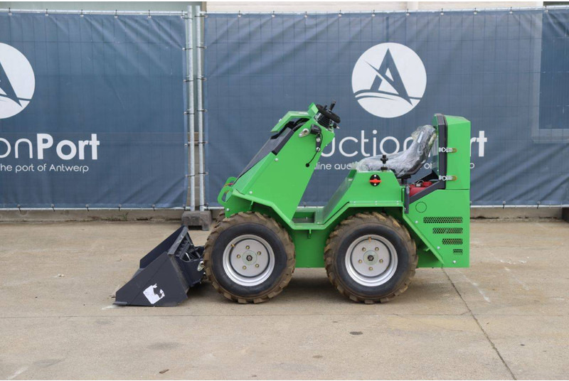 Nycheki - Wheel loader: picture 2 Nycheki - Wheel loader: picture 2