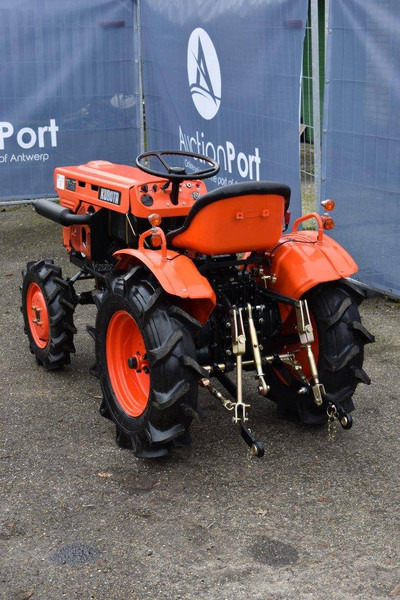 Onbekend - Farm tractor: picture 4 Onbekend - Farm tractor: picture 4