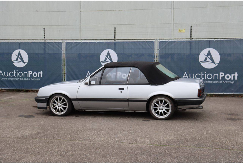Opel ASCONA-C - Car: picture 3 Opel ASCONA-C - Car: picture 3