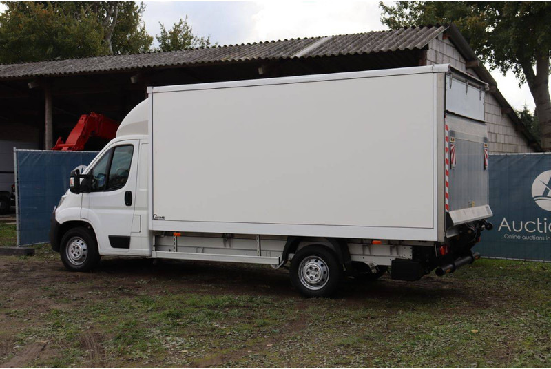 Peugeot BOXER - Box truck: picture 3 Peugeot BOXER - Box truck: picture 3