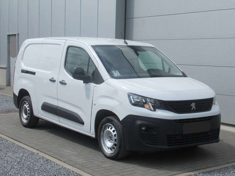 Peugeot Partner (III) 1.5 BlueHDi Automatic - Panel van: picture 4 Peugeot Partner (III) 1.5 BlueHDi Automatic - Panel van: picture 4