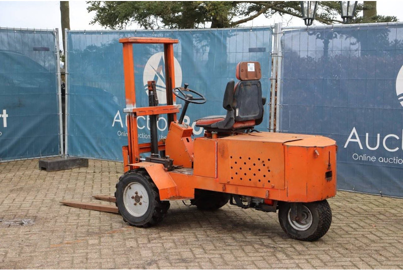Prins - Diesel forklift: picture 3 Prins - Diesel forklift: picture 3
