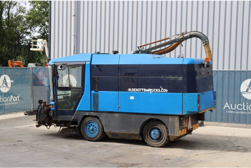 Ravo 5002 SI - Road sweeper: picture 3 Ravo 5002 SI - Road sweeper: picture 3