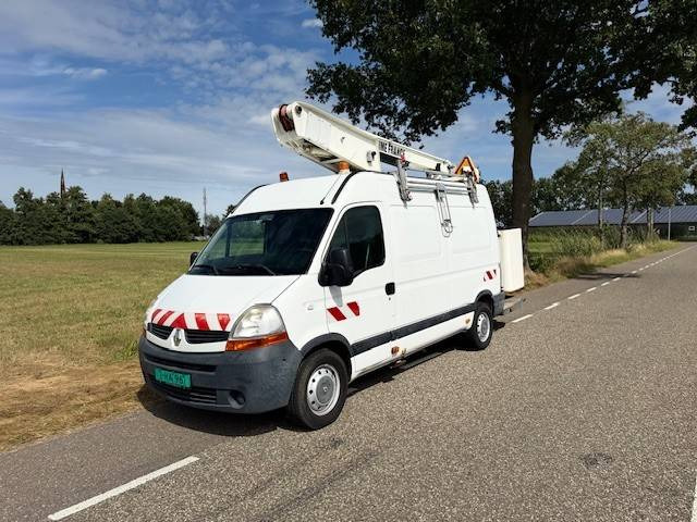 Renault Master 2.5DCI - Truck mounted aerial platform: picture 1 Renault Master 2.5DCI - Truck mounted aerial platform: picture 1