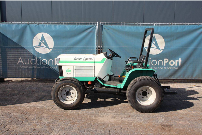Shibaura Green Special GS23 - Farm tractor: picture 2 Shibaura Green Special GS23 - Farm tractor: picture 2