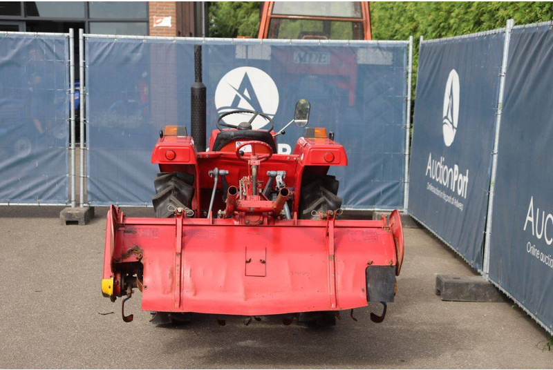 Shibaura SD1803 - Farm tractor: picture 5 Shibaura SD1803 - Farm tractor: picture 5