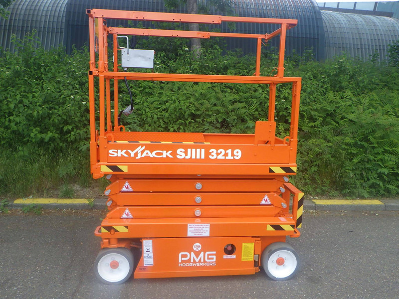 Skyjack SJ3219 - Scissor lift: picture 1 Skyjack SJ3219 - Scissor lift: picture 1