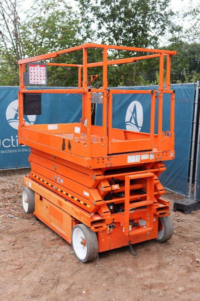 Skyjack SJ4626 - Scissor lift: picture 4 Skyjack SJ4626 - Scissor lift: picture 4