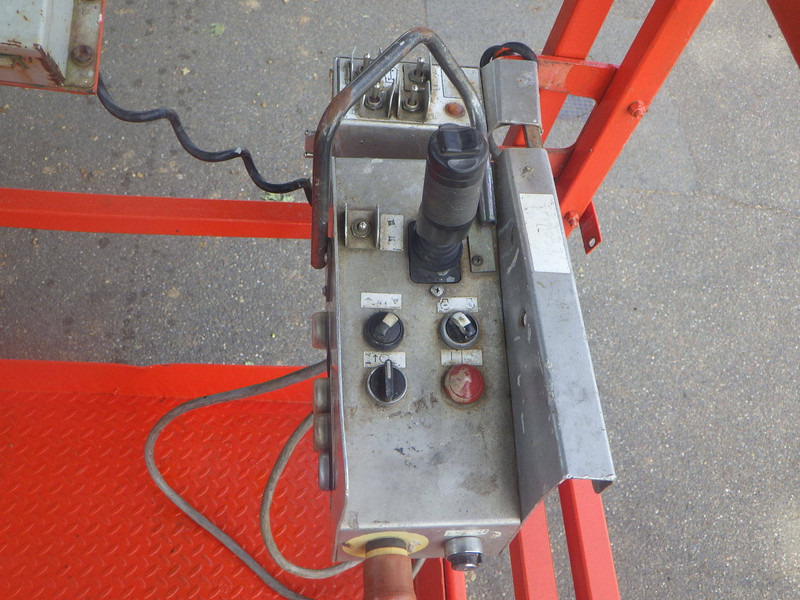 Skyjack SJ9250RT - Scissor lift: picture 4 Skyjack SJ9250RT - Scissor lift: picture 4