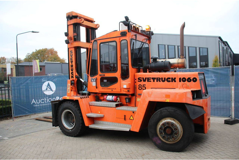 Svetruck 1060-30 - Container handler: picture 3 Svetruck 1060-30 - Container handler: picture 3