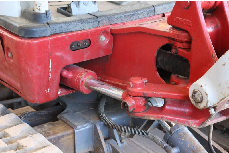 Mini excavator Takeuchi TB216: picture 19